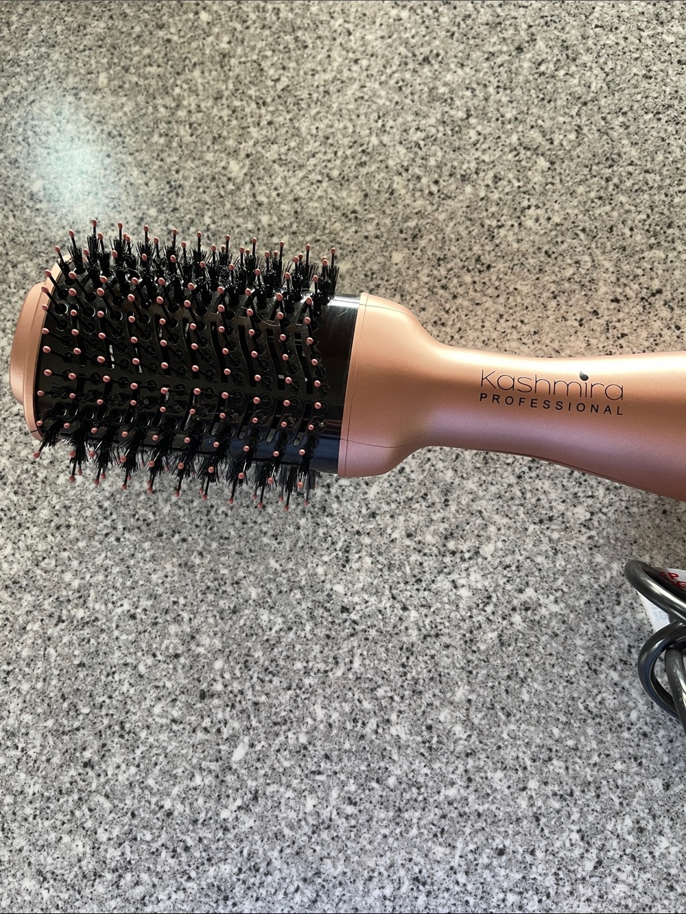 Kashmir’s Professional 3” Blowout Brush- Rose Gold VGU - Picture 3 of 4